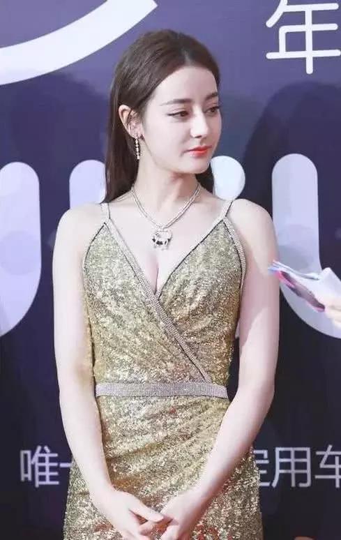 每日更新今日有料 明星黑料网站视频迪丽热巴,今日有料网站黑料不断